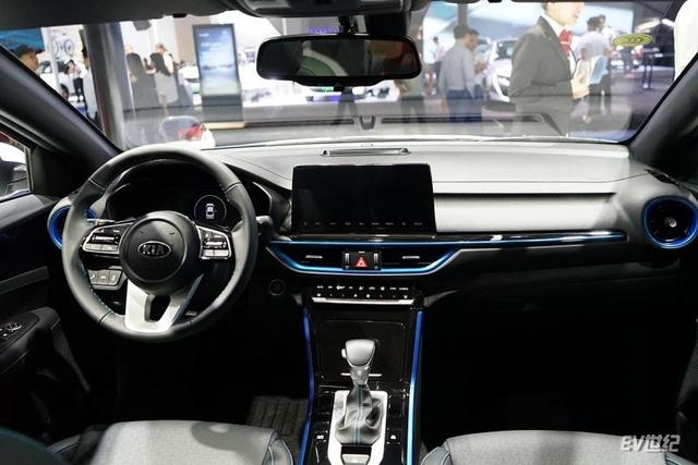 2020年新车推荐起亚K3纯电动一款合资品牌长续航轿车