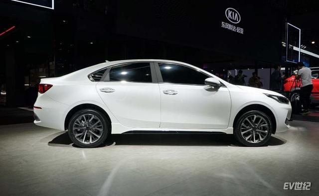 2020年新车推荐起亚K3纯电动一款合资品牌长续航轿车