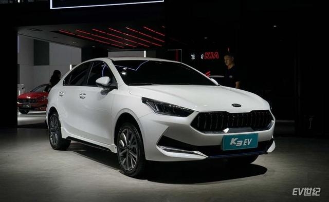 2020年新车推荐起亚K3纯电动一款合资品牌长续航轿车
