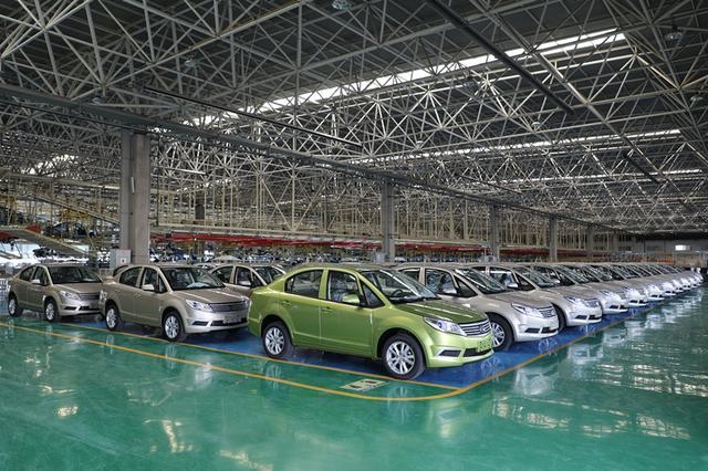 河南速达SA01BC纯电动轿车获欧盟认证