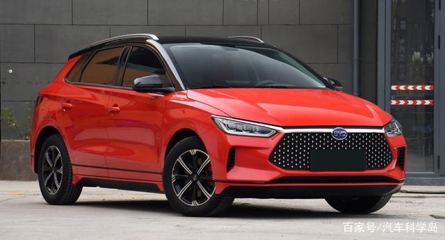 电动汽车的用车成本真的很低吗?参考两台10万级优秀轿车进行分析