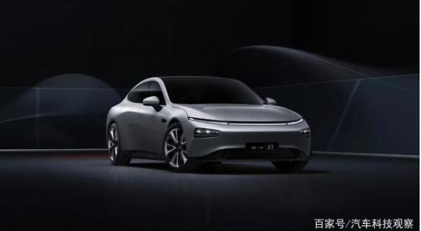 智能电动轿车角逐，小鹏P7正面对抗Model3
