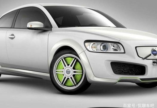 刚刚步入社会的年轻人，买纯电动汽车好么？