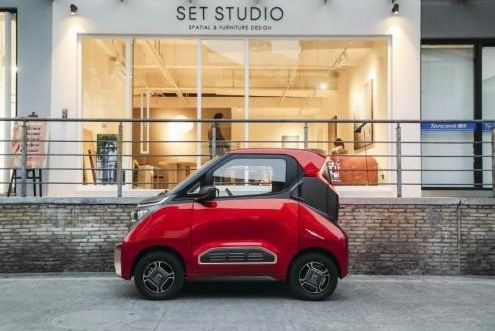 宝骏E200微型电动汽车，好开好停成短途代步出行神器