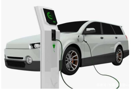 电动汽车续航赶上了新能源汽车，价格差别很大，我们该如何选择