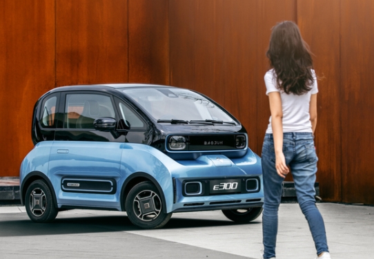 和智能家电同台销售，这款电动小车有多智能？