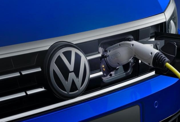 490亿押宝中国电动汽车！德国大众“叫板”特斯拉？