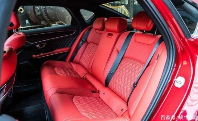 特斯拉Model3PK比亚迪汉EV，谁才是30万最强电动轿车？