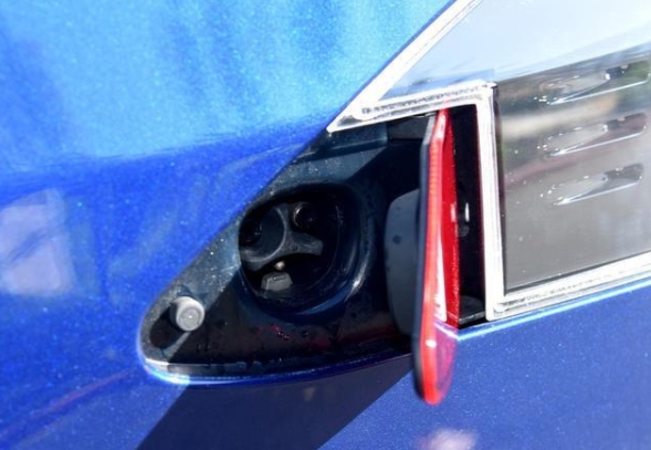 未来或将是电动汽车的天下？内行：那可没准，这4个理由足以说明