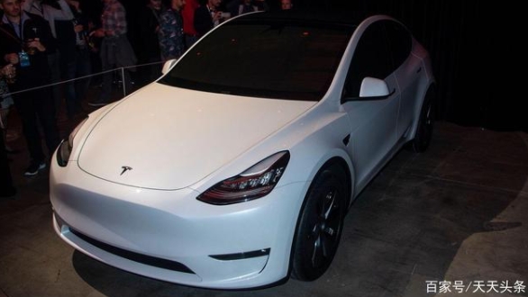 特斯拉Y型车300英里续航里程可能成为电动汽车的新标准