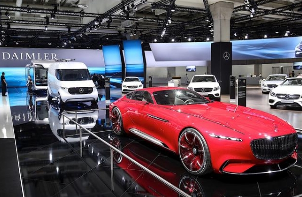 德系三巨头2020年电动汽车销量翻三倍
