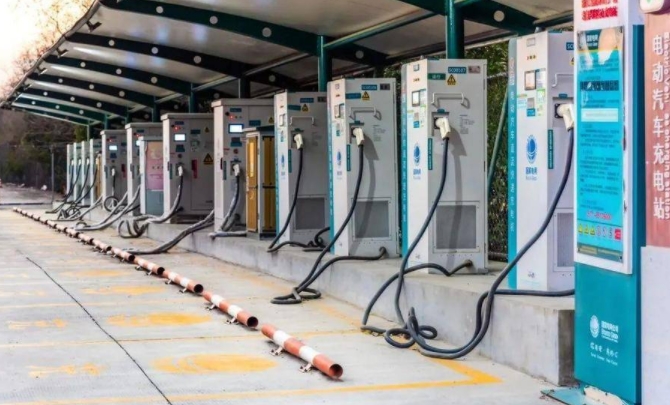 继续退坡，2021年买纯电动汽车补贴多少？