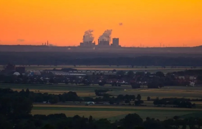 推广电动汽车，可能会挽救生命？