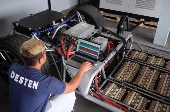 堪比加油!电动汽车5分钟内实现500公里充电已落地