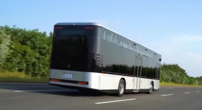 富士康正式发布3款新车，推出电动汽车品牌Foxtron