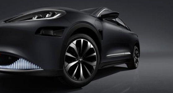 北汽蓝谷推出高端智能电动汽车引领产业发展