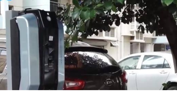 厦门汽车充电桩“联网通办”今年装桩量接近1200户