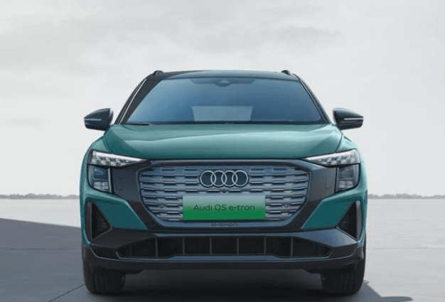 上汽奥迪首款电动车Q5e-tron正式预售售价40万元起