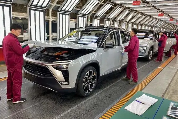 通用汽车转型电动车，汽车业走向中国主导的未来
