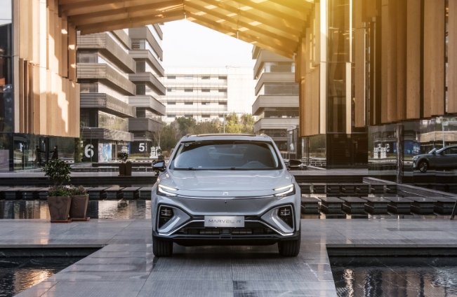 真5G智能电动车上汽R汽车MARVELR今日上市