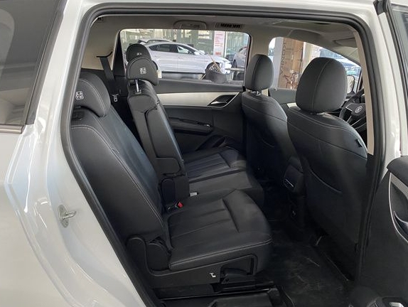 比亚迪唐7座落地价,比亚迪纯电动汽车秦