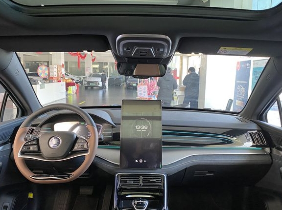 比亚迪油电混合,纯电动汽车买什么好