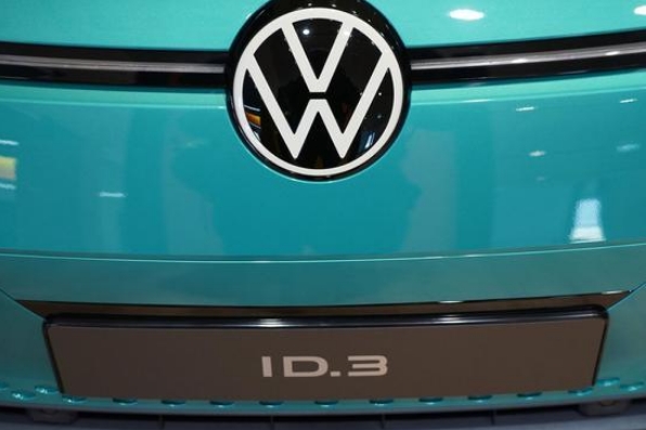 德银：大众电动汽车销量明年可能会超过特斯拉
