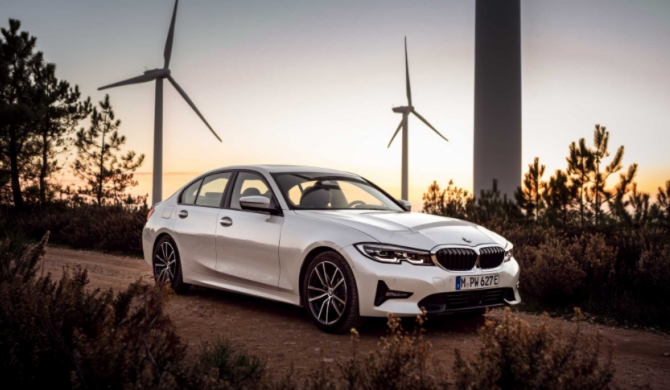 宝马与PG&E合作将测试电动汽车如何支持电网中可再生能源的整合