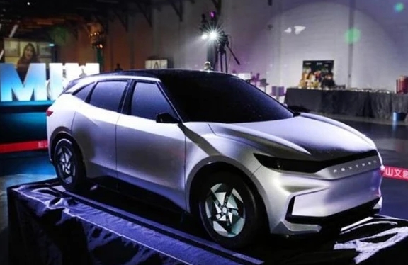 富士康电动汽车实车曝光
