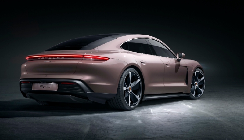 2021PorscheTaycan：基本款888,000RMB版本即将上市