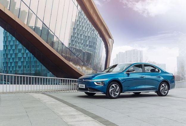 真材实料！名图纯电动成就纯电家轿价值之选