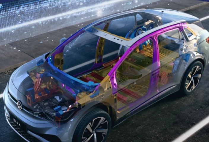 新能源汽车市场洗牌了，大众加入战局，一出手就是王炸