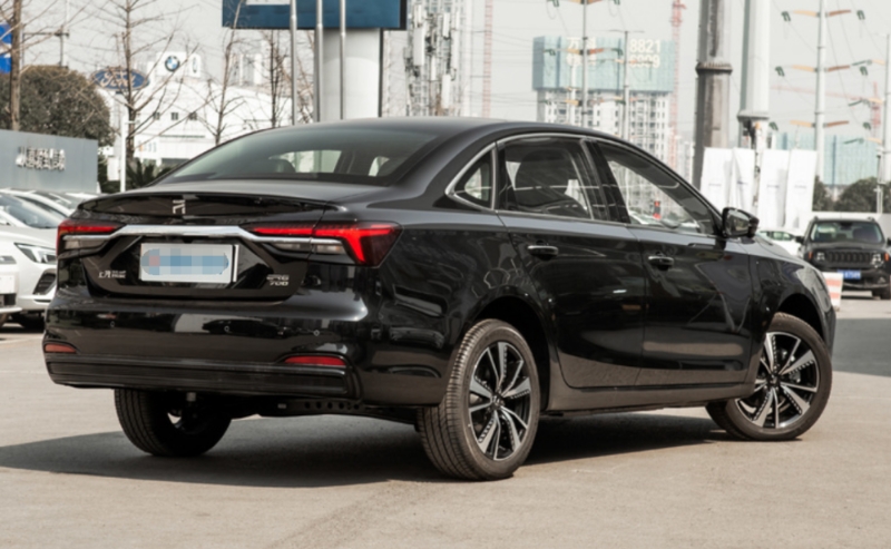 带个大R标电动车，16.28万起续航620公里，ER6啥来头