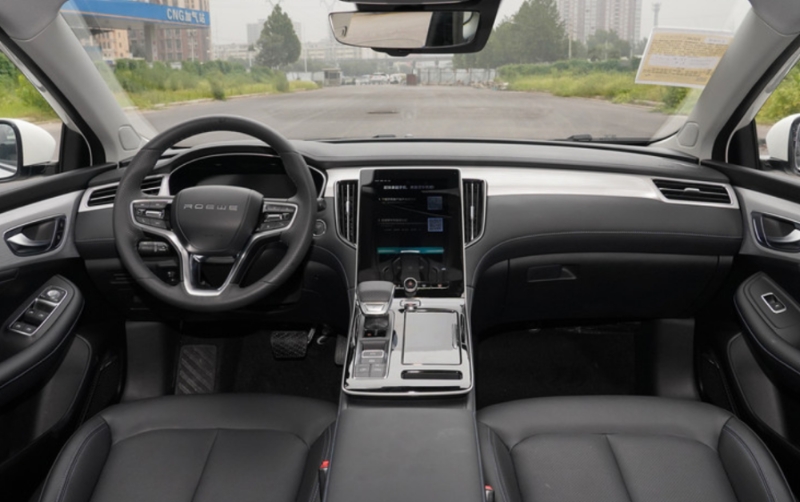 带个大R标电动车，16.28万起续航620公里，ER6啥来头