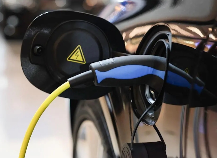 电动汽车的未来——在行驶中充电