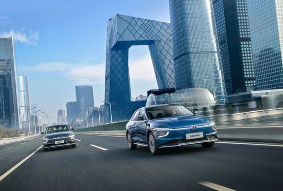 新能源准车主看过来实车体验名图纯电动大空间