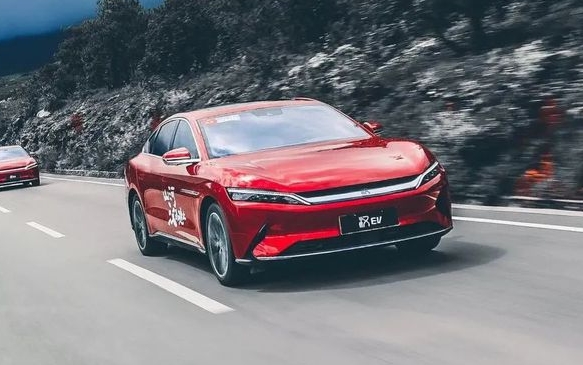 4月新能源销量超燃油,比亚迪要重回一线,混动是制胜关键