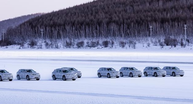 新能源汽车火热恒大展示领跑实力