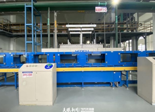 四新四化蹲点采访紧跟新能源汽车产业发展“风口”，这家企业实现产能不断“翻番”