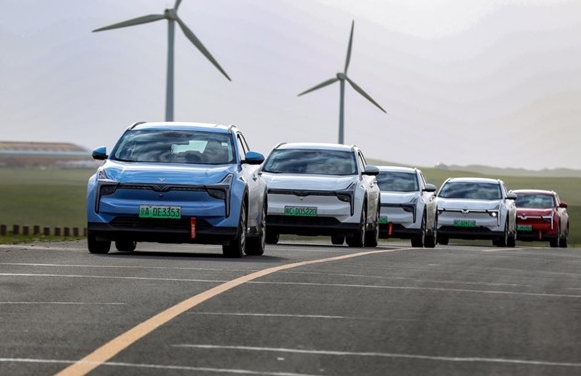 谁说电动汽车不能出远门？哪吒汽车纵横中国万里行！