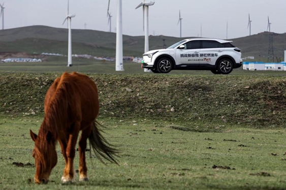 谁说电动汽车不能出远门？哪吒汽车纵横中国万里行！