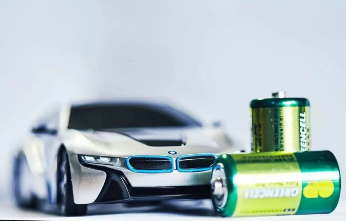 我国新能源汽车数量约占全球总量一半，新能源汽车的春天来了