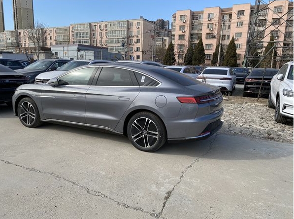 【北京房山城关比亚迪专卖】新能源电动车