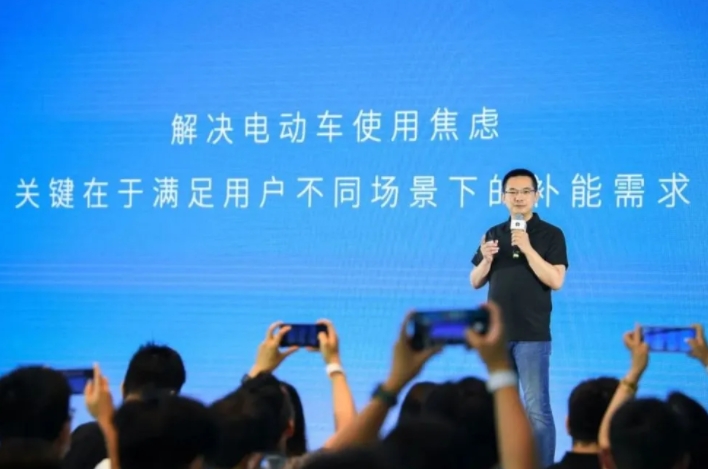 电动汽车摆脱里程焦虑，加电或比加油更方便？