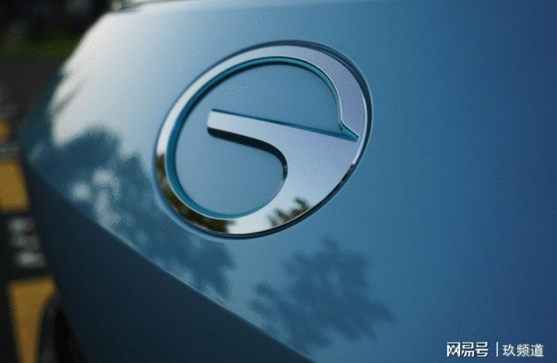 难以想象，一辆“十万级”电动车，居然颠覆了大家的认知