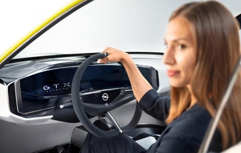 欧宝Manta-e纯电动概念车发布！并宣布重返中国市场