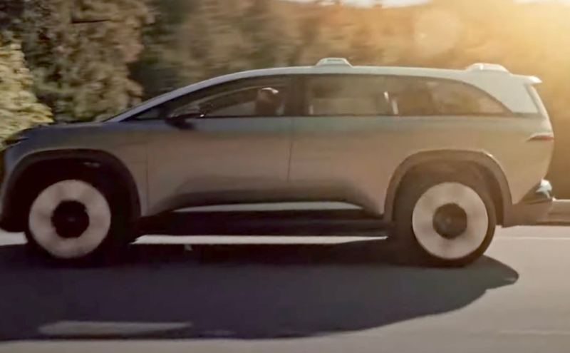 Lucid还没有提供电动汽车，但它会上市以加速增长