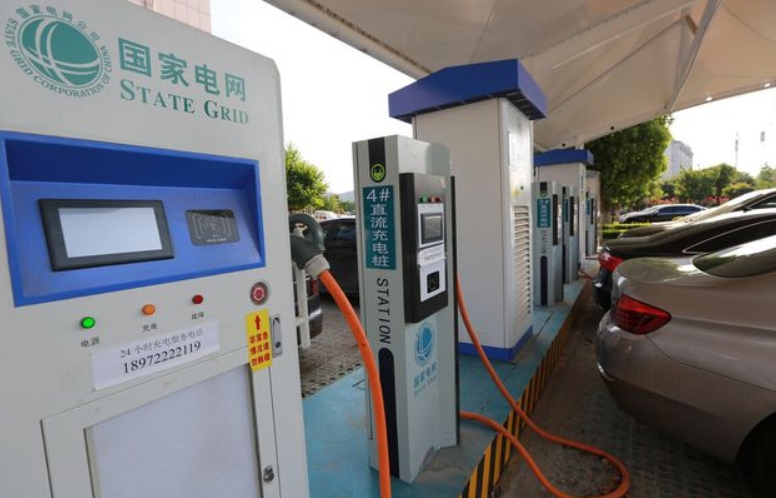 充电桩被占，新能源汽车无处可停？北京新规实施后有望改善现状