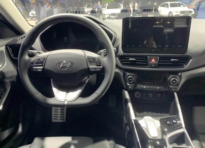 纯电动汽车到底能不能远行，让菲斯塔纯电动车来告诉你