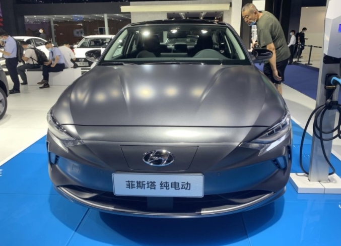 纯电动汽车到底能不能远行，让菲斯塔纯电动车来告诉你